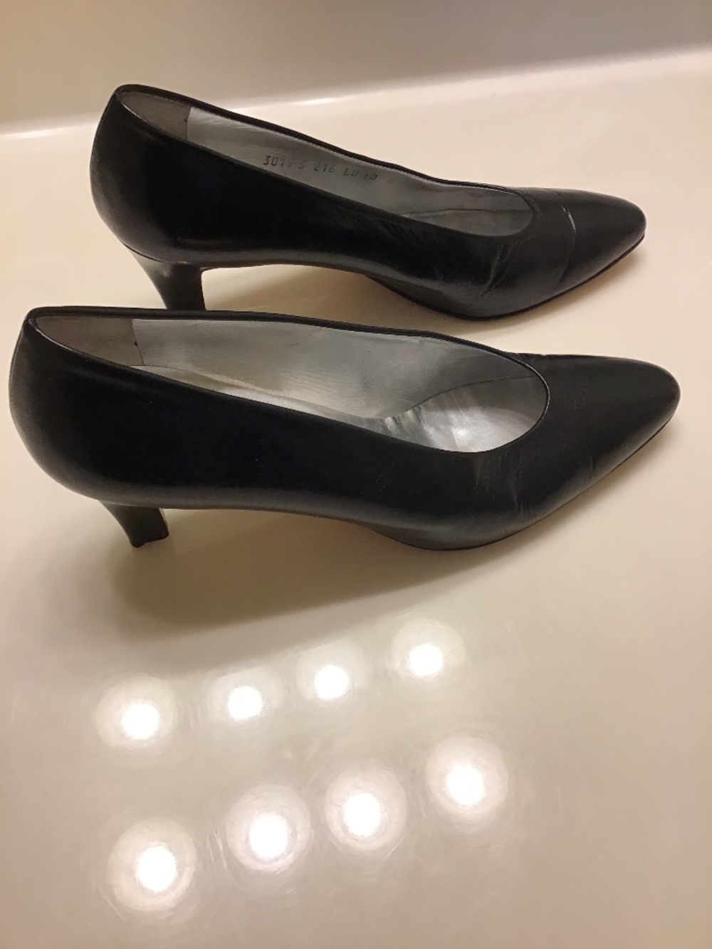 VIA SPIGA PUMPS